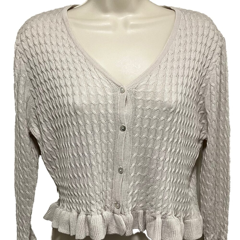 NWT GRL Women's Long Sleeve Sweater Size:  Medium